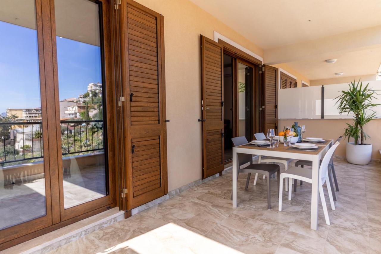 Marcandrea Apartment Taormina Bagian luar foto